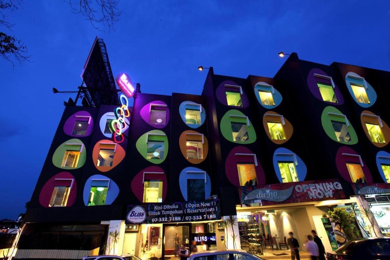 Bliss Boutique Hotel Johor Bahru Exterior foto